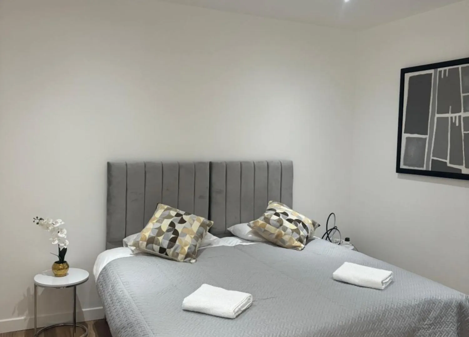 Mk Apartments, Chorlton, Manchester, Car Park United Kingdom