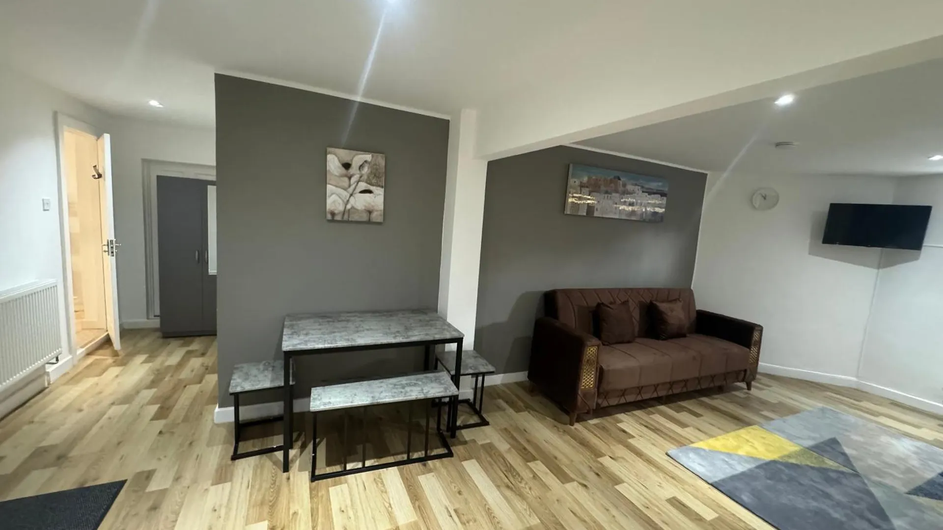 Mk Apartments, Chorlton, Manchester, Car Park 0*, Manchester United Kingdom